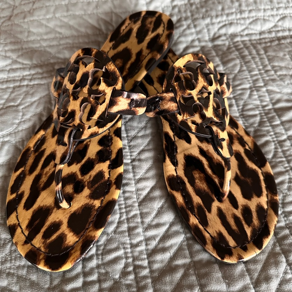 🛑SOLD🛑Tory Burch Leopard Print Sandals